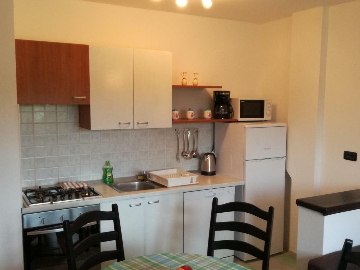 Apartment Rojnic Galižana Екстериор снимка